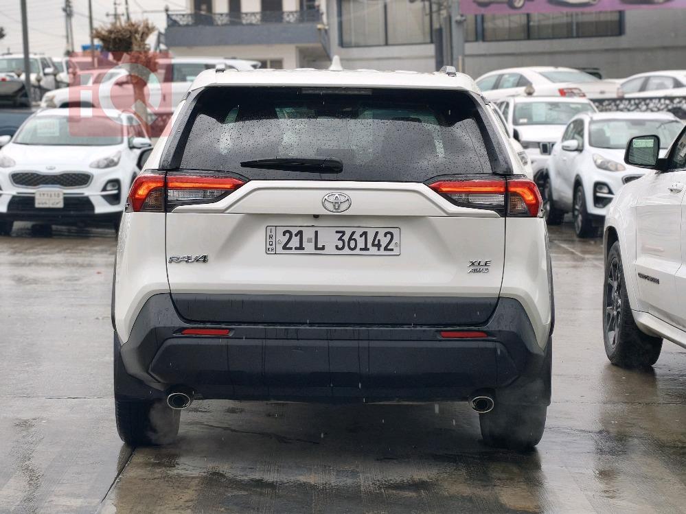 تويوتا راف 4